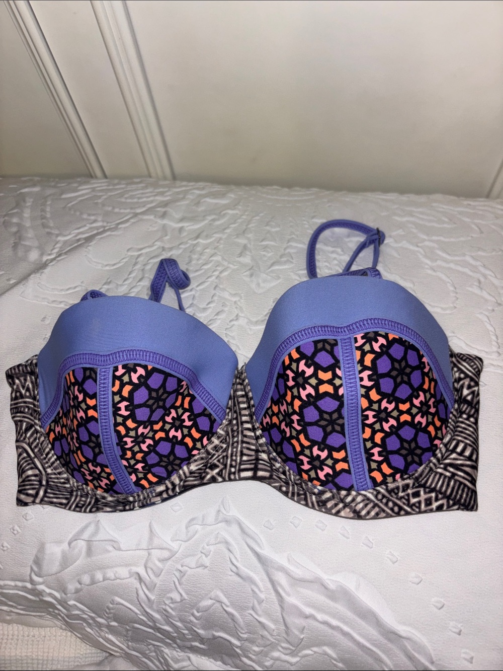 Maaji bikini top convertible straps L